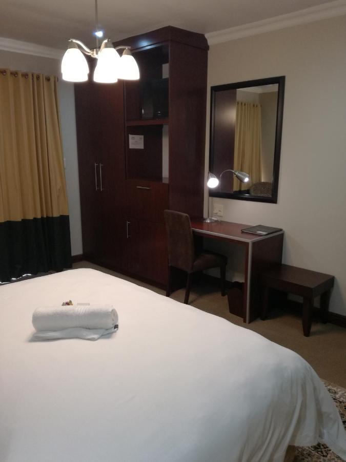 בלומפונטייין Belmont Guesthouse מראה חיצוני תמונה