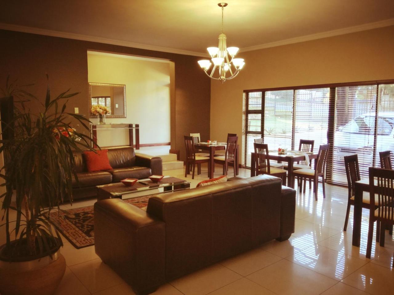 בלומפונטייין Belmont Guesthouse מראה חיצוני תמונה