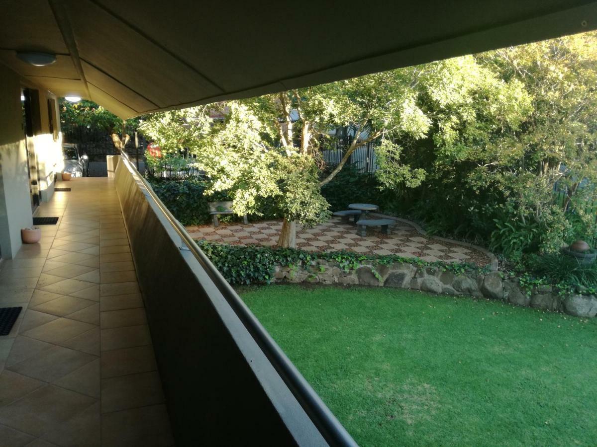 בלומפונטייין Belmont Guesthouse מראה חיצוני תמונה